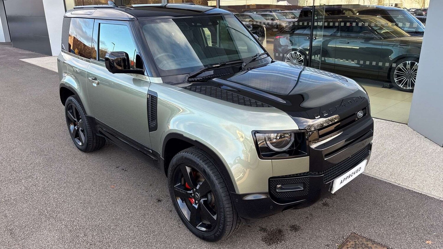 Used Land Rover Defender 2025 for sale - 76515557: Photo 29