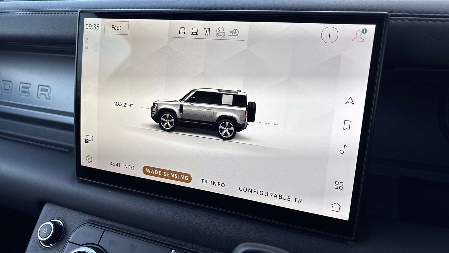 Used Land Rover Defender 2025 for sale - 76515557: Photo 35