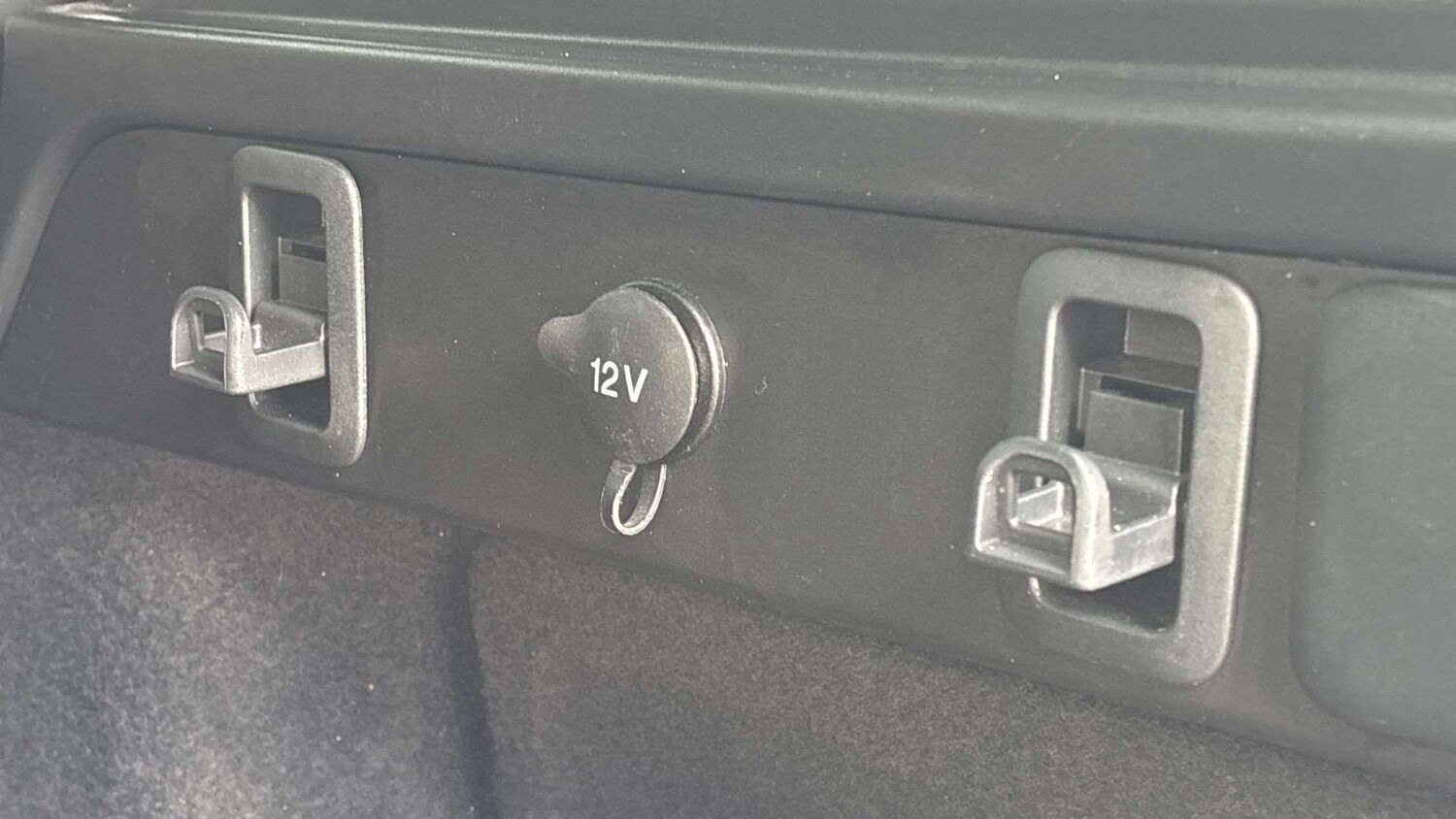 Used Land Rover Range Rover Velar 2023 for sale - 77553021: Photo 27