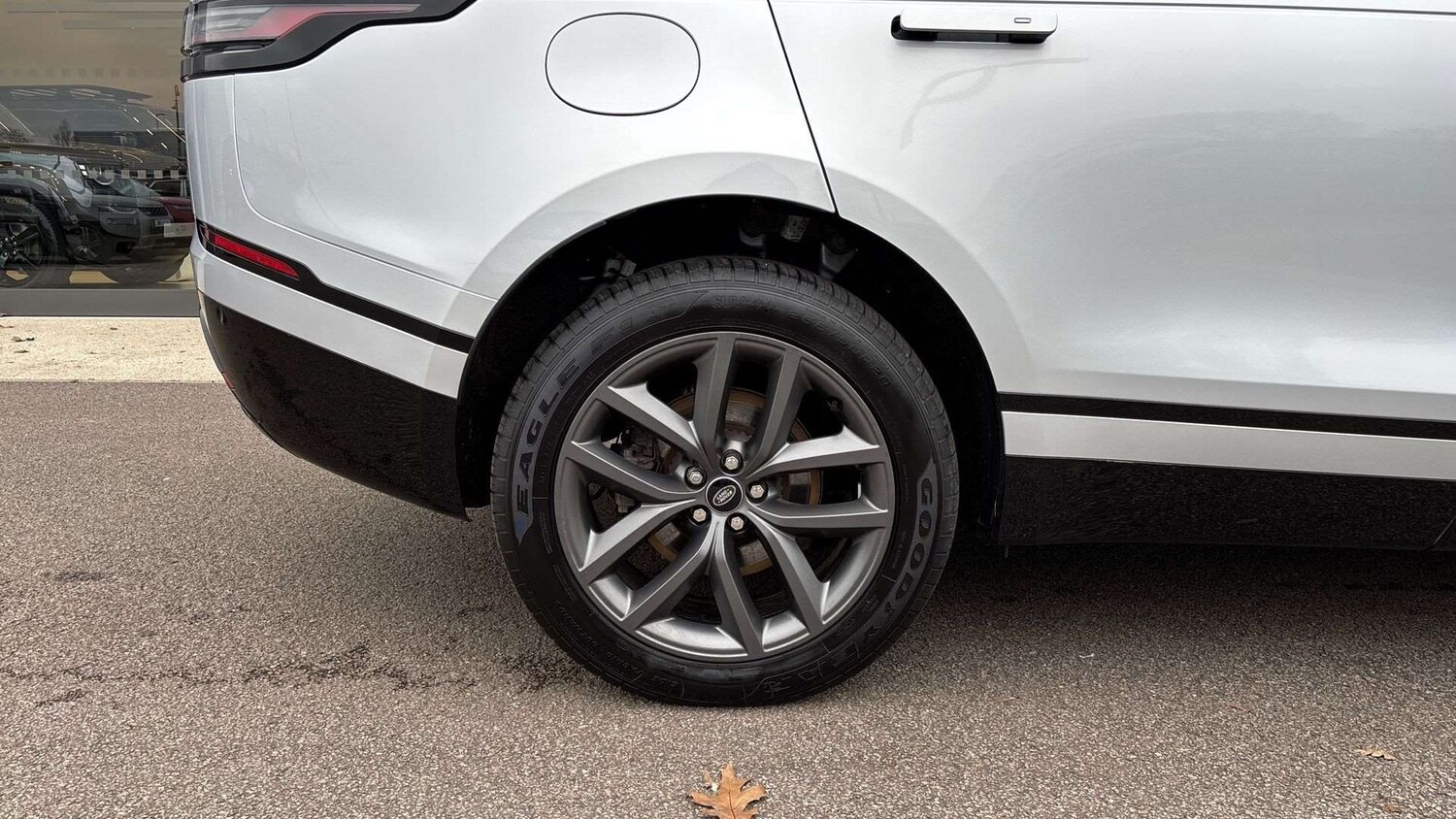 Used Land Rover Range Rover Velar 2023 for sale - 77553021: Photo 30