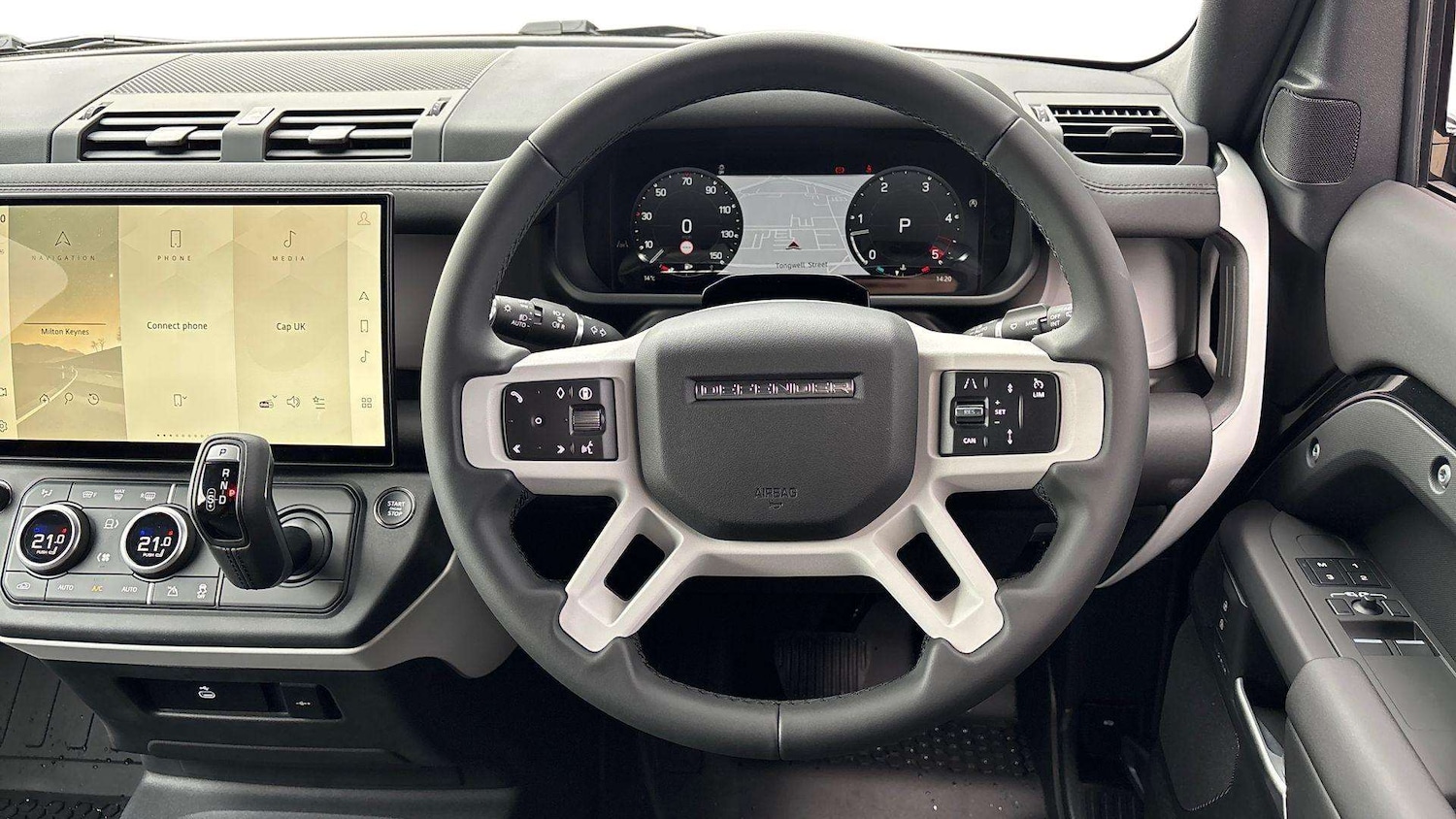 Used Land Rover Defender 90 2025 for sale - 77686671: Photo 15