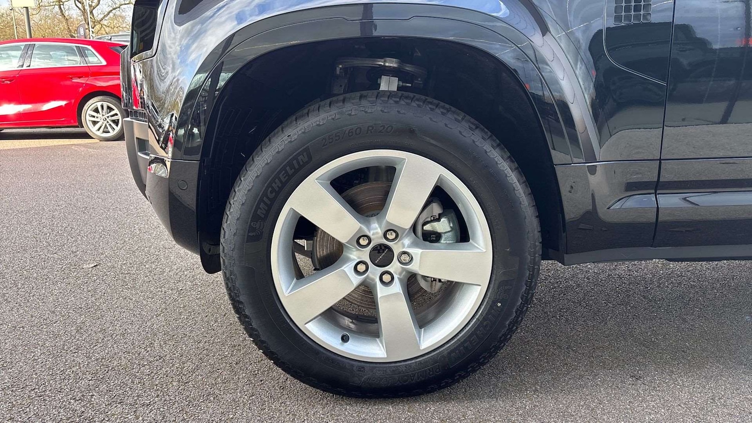 Used Land Rover Defender 90 2025 for sale - 77686671: Photo 31