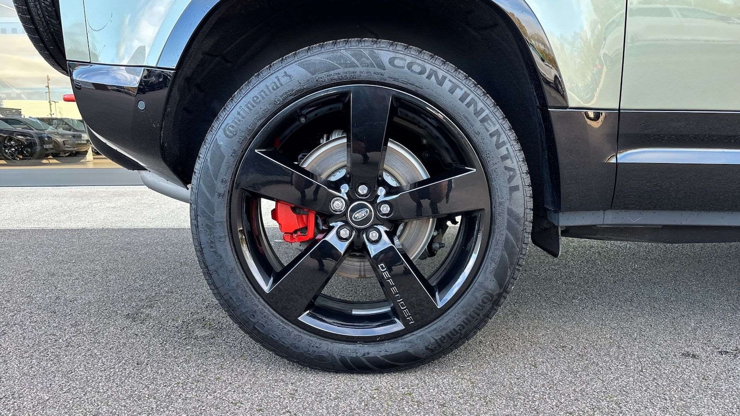 Used Land Rover Defender 2025 for sale - 77112275: Photo 30