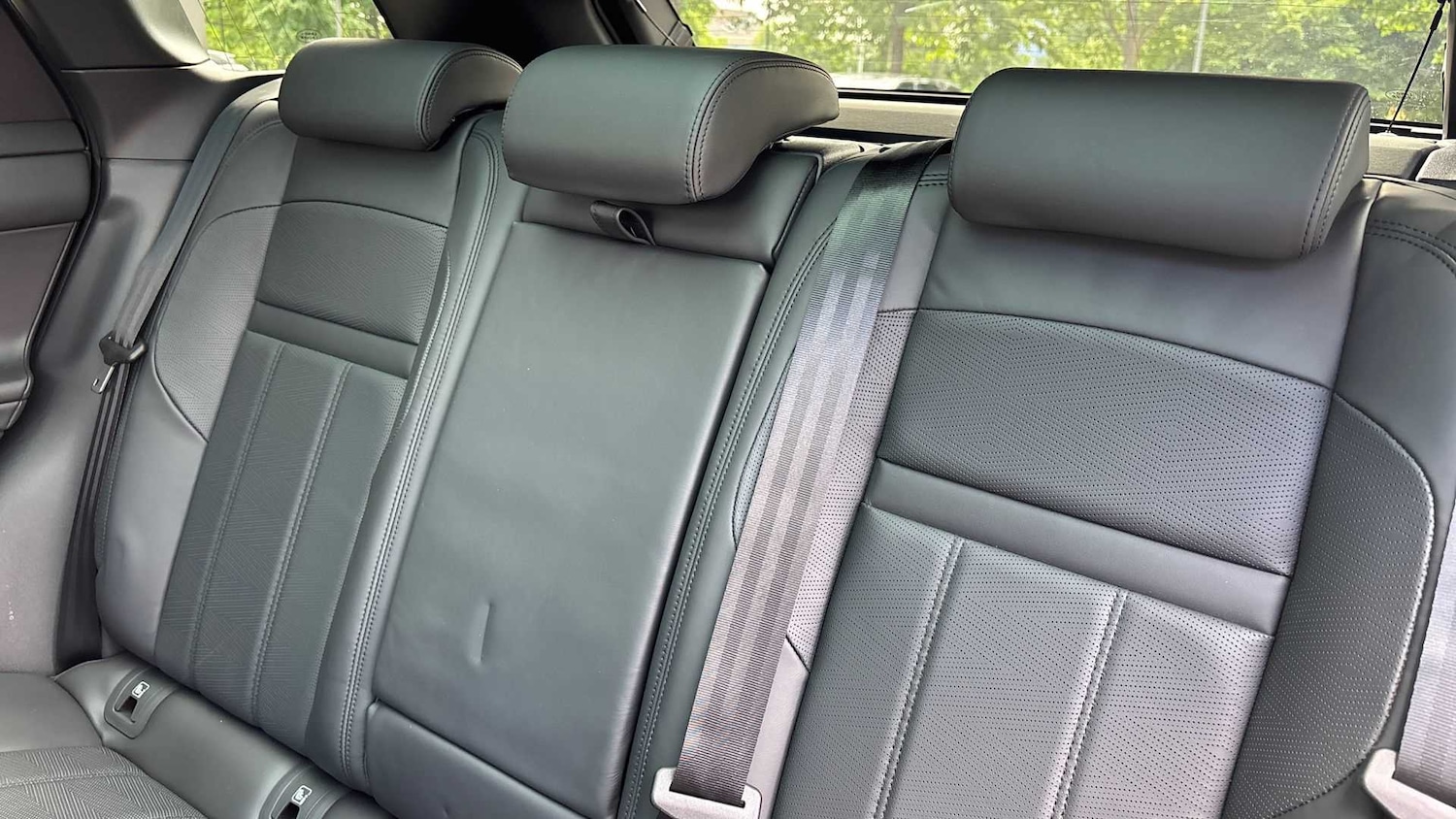 Used Land Rover Range Rover Evoque 2025 for sale - 76460090: Photo 27