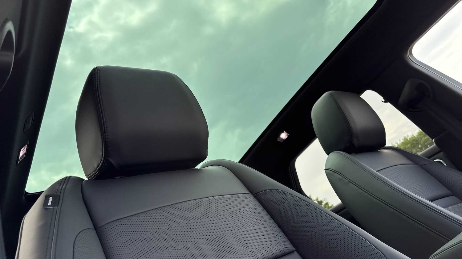 Used Land Rover Range Rover Evoque 2025 for sale - 76460090: Photo 28