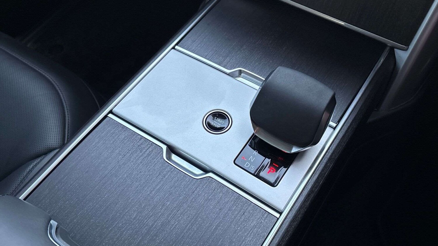 Used Land Rover Range Rover 2024 for sale - 76594319: Photo 13