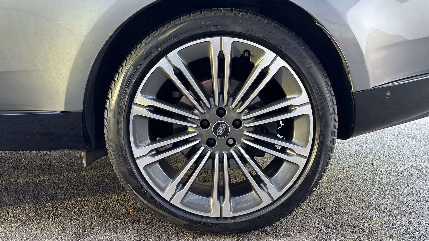 Used Land Rover Range Rover 2024 for sale - 76594319: Photo 30