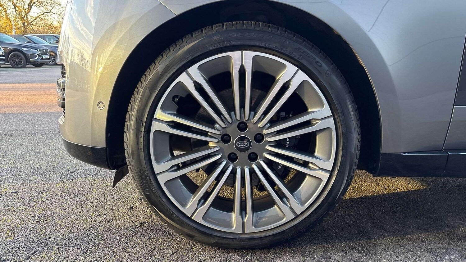 Used Land Rover Range Rover 2024 for sale - 76594319: Photo 31