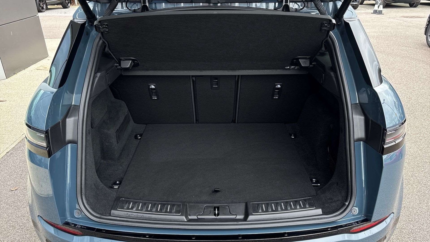 Used Land Rover Range Rover Evoque 2024 for sale - 77726904: Photo 10