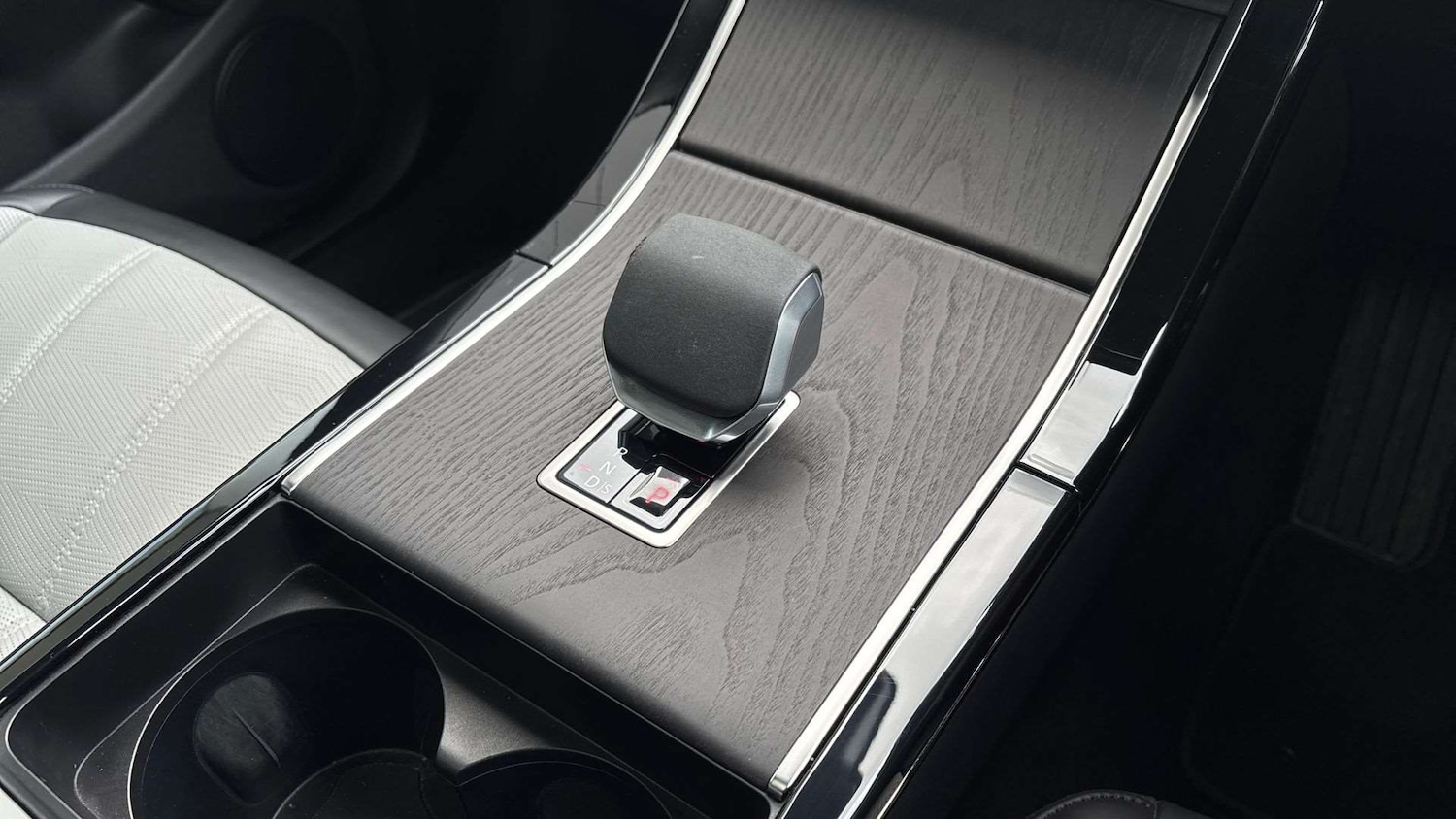 Used Land Rover Range Rover Evoque 2024 for sale - 77726904: Photo 13