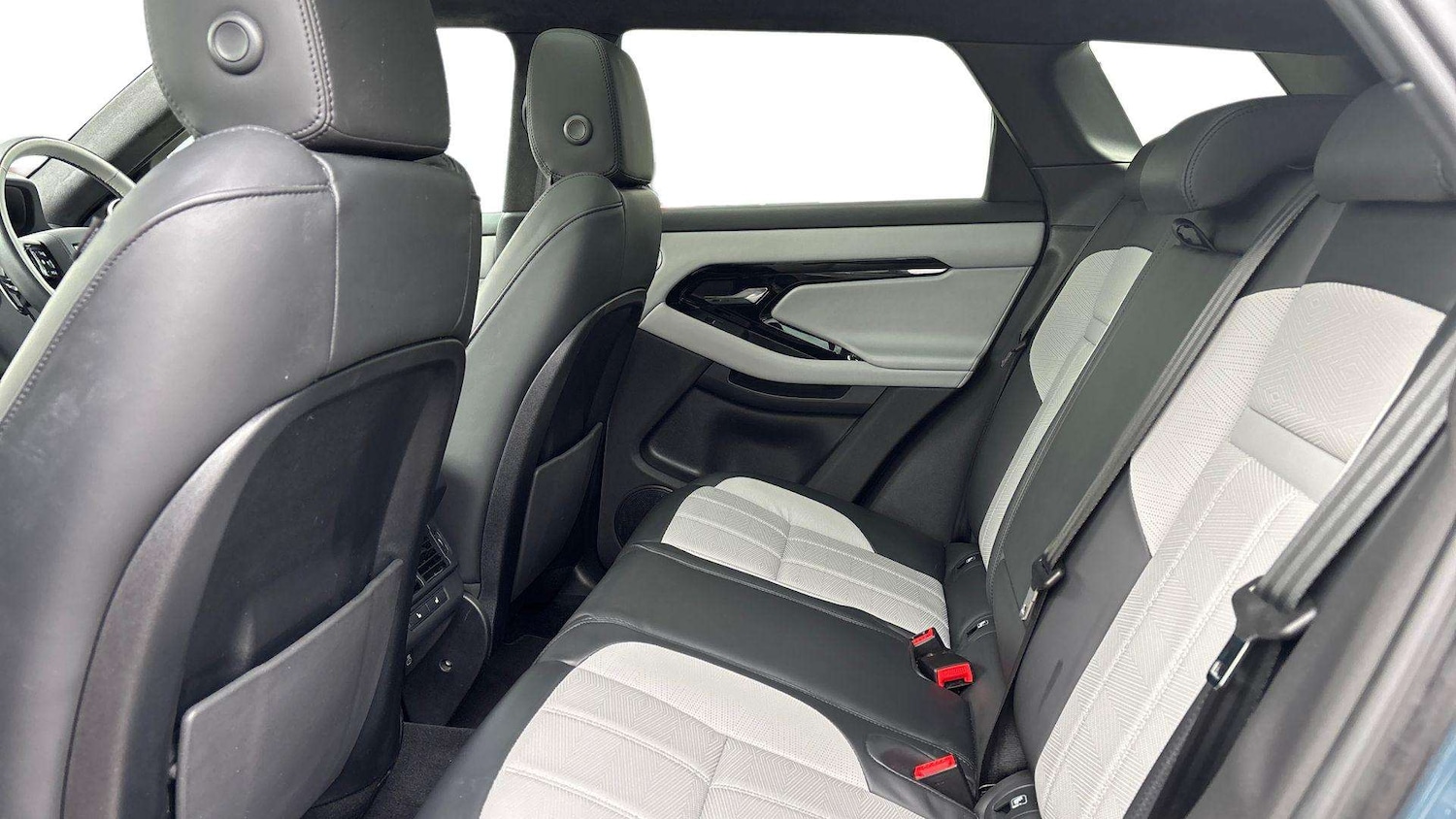 Used Land Rover Range Rover Evoque 2024 for sale - 77726904: Photo 4