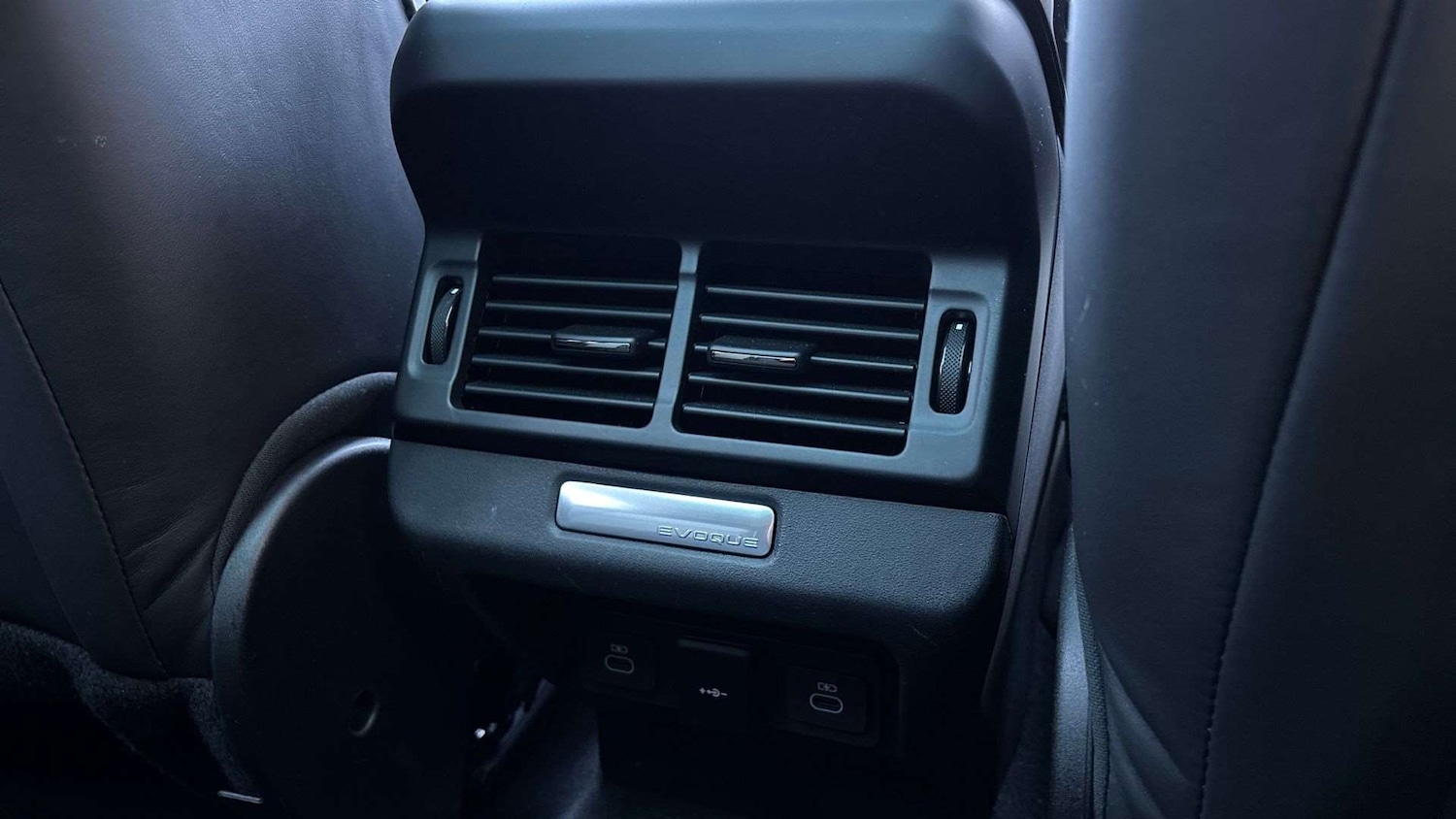 Used Land Rover Range Rover Evoque 2023 for sale - 76704964: Photo 18