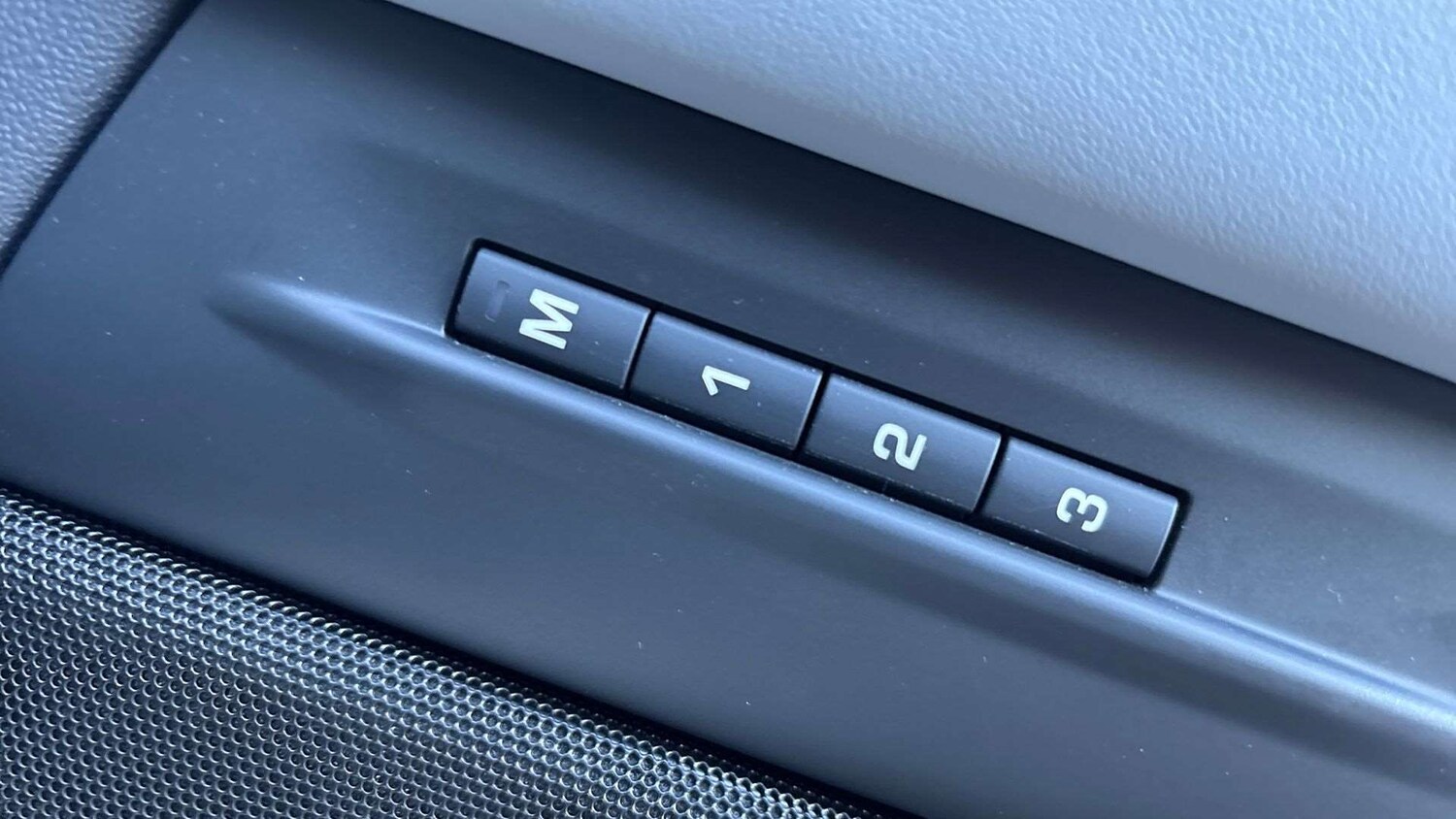 Used Land Rover Range Rover Evoque 2023 for sale - 76704964: Photo 25