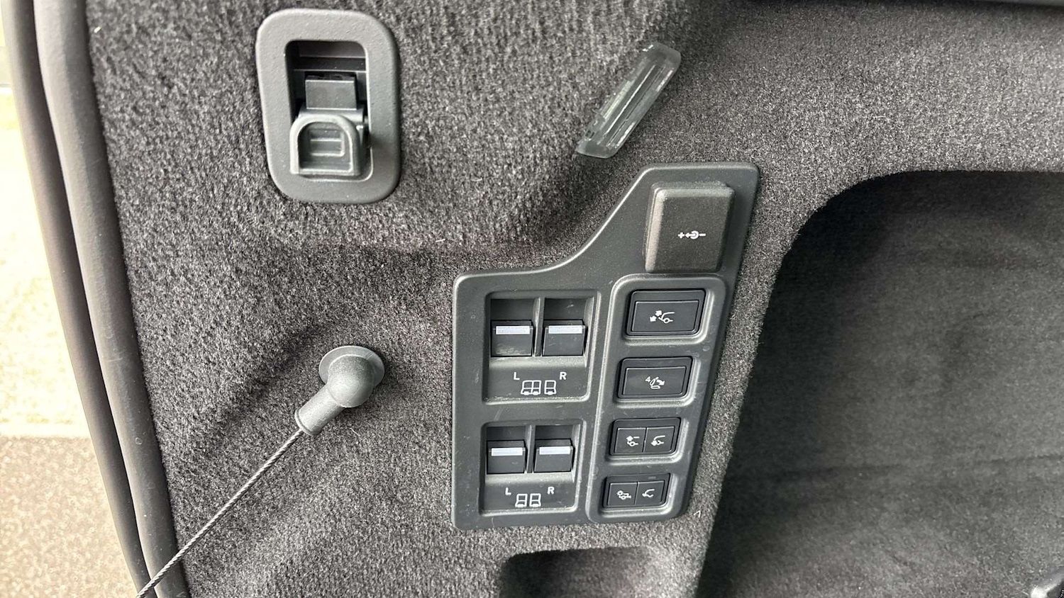 Used Land Rover Discovery 2024 for sale - 76459939: Photo 27