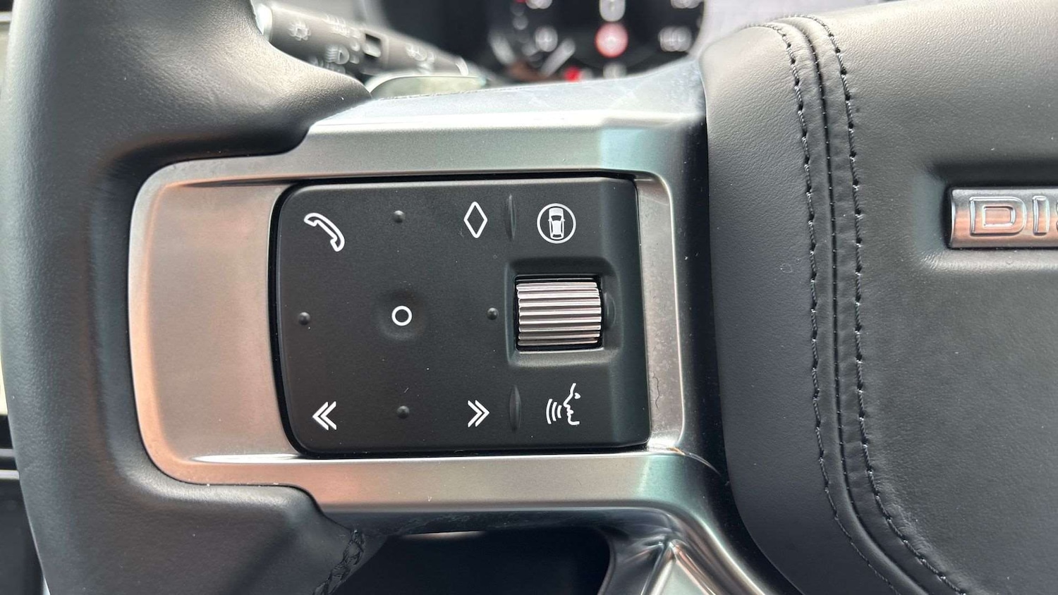 Used Land Rover Discovery 2024 for sale - 76459939: Photo 35