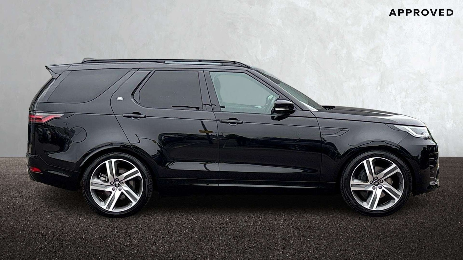 Used Land Rover Discovery 2024 for sale - 76459939: Photo 5