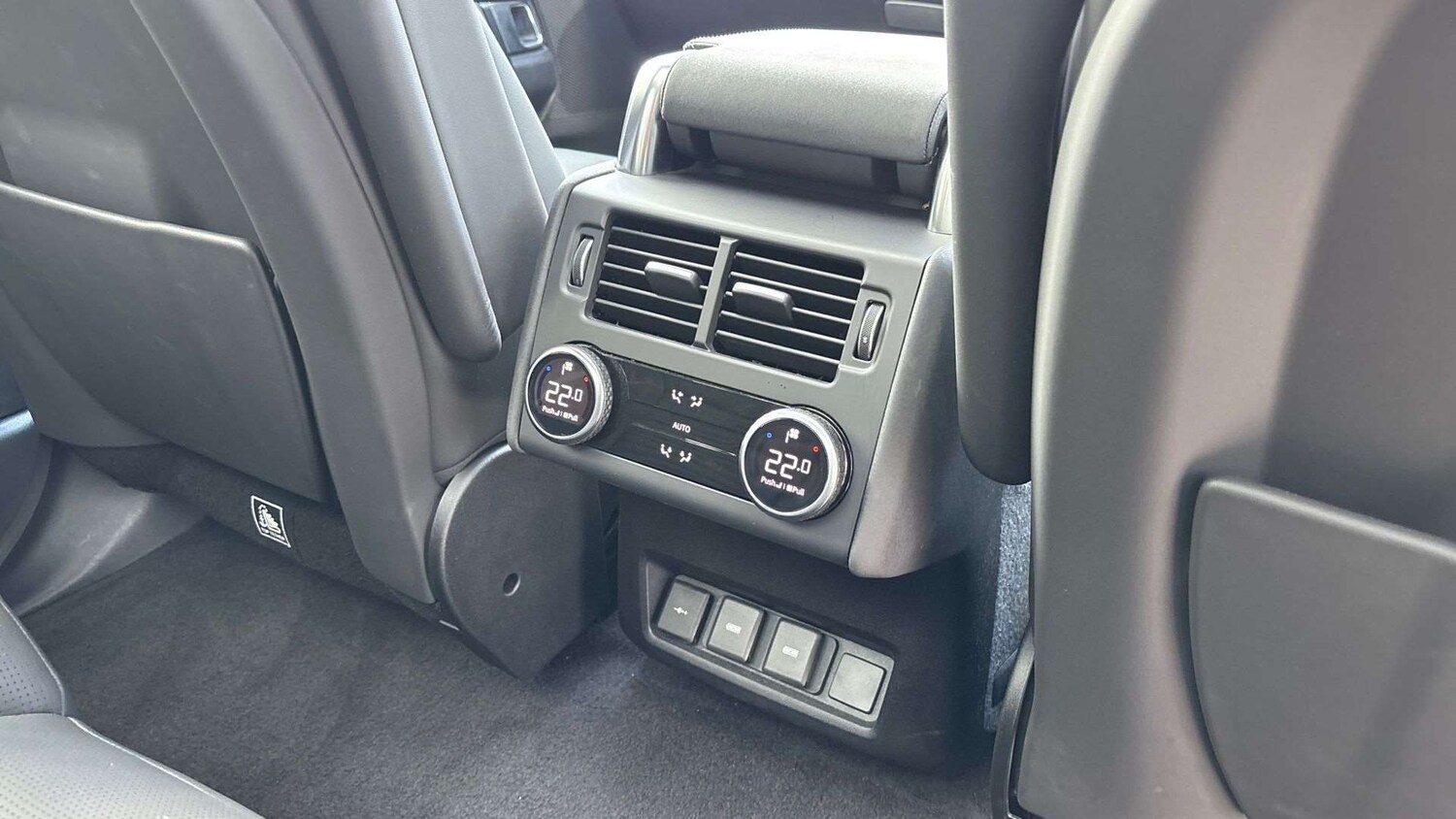 Used Land Rover Discovery 2023 for sale - 76460150: Photo 18