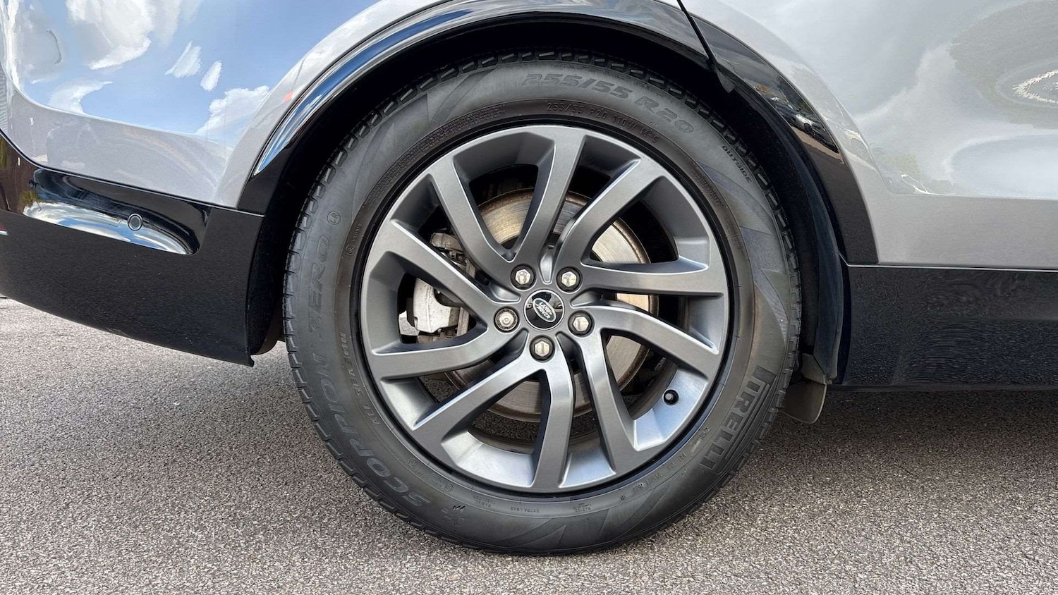 Used Land Rover Discovery 2023 for sale - 76460150: Photo 23