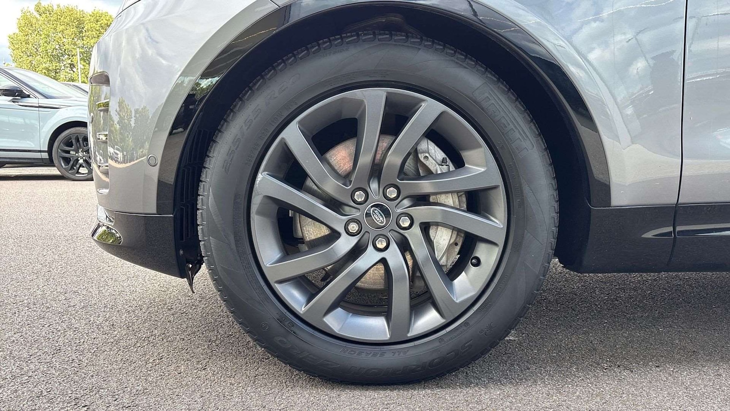 Used Land Rover Discovery 2023 for sale - 76460150: Photo 25