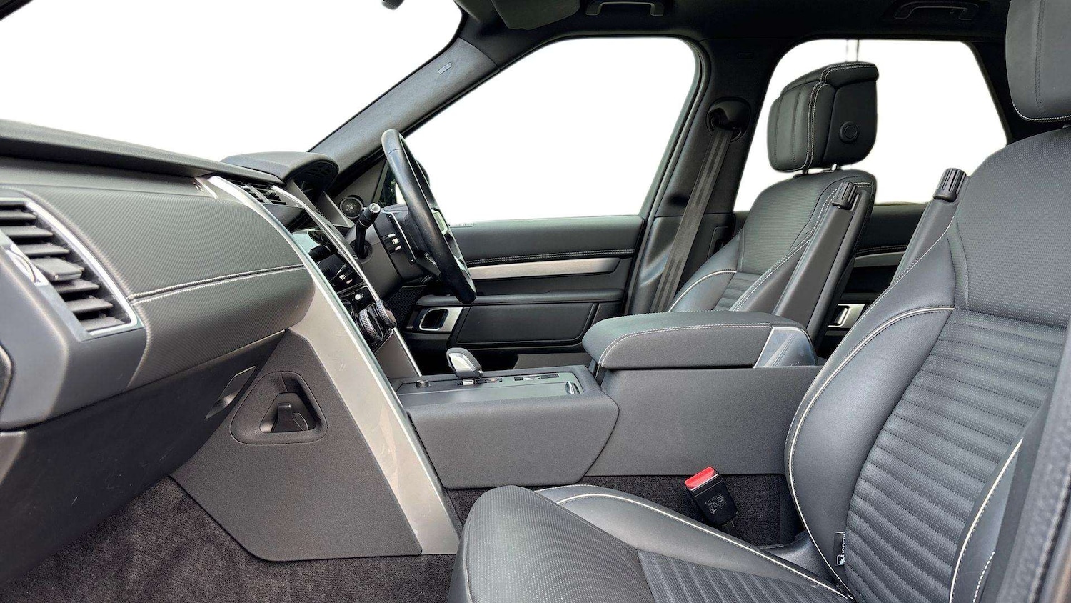 Used Land Rover Discovery 2023 for sale - 76460150: Photo 3