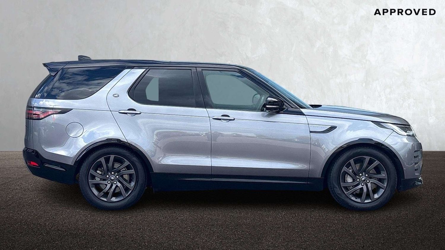 Used Land Rover Discovery 2023 for sale - 76460150: Photo 5