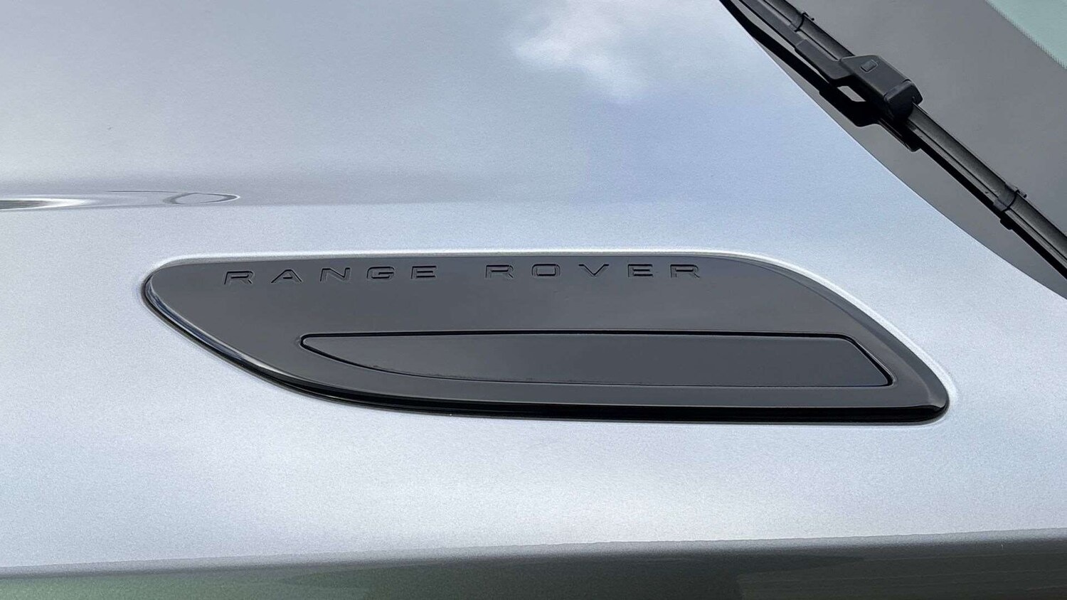 Used Land Rover Range Rover Velar 2023 for sale - 76564452: Photo 28