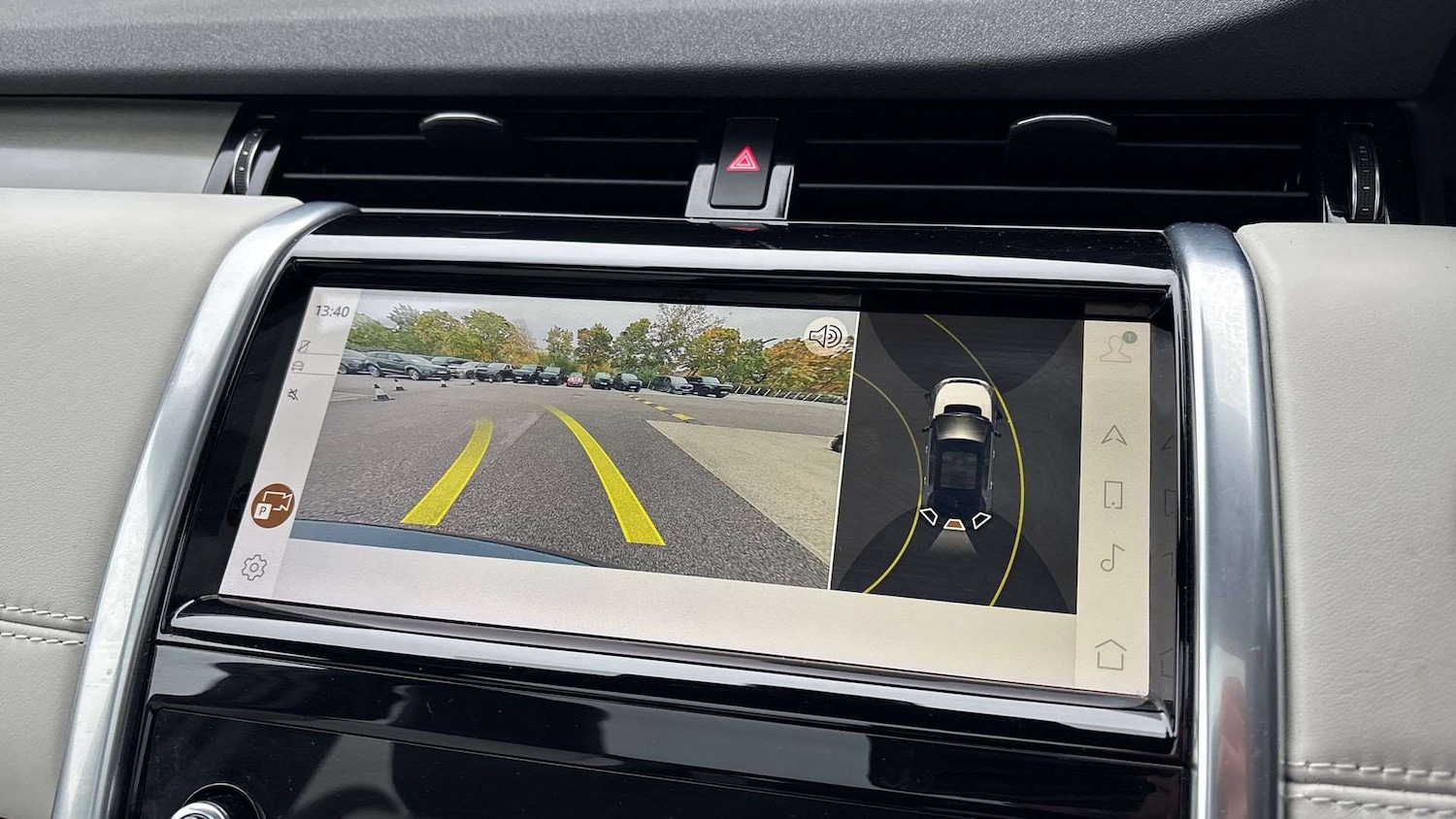 Used Land Rover Discovery Sport 2023 for sale - 76460345: Photo 12