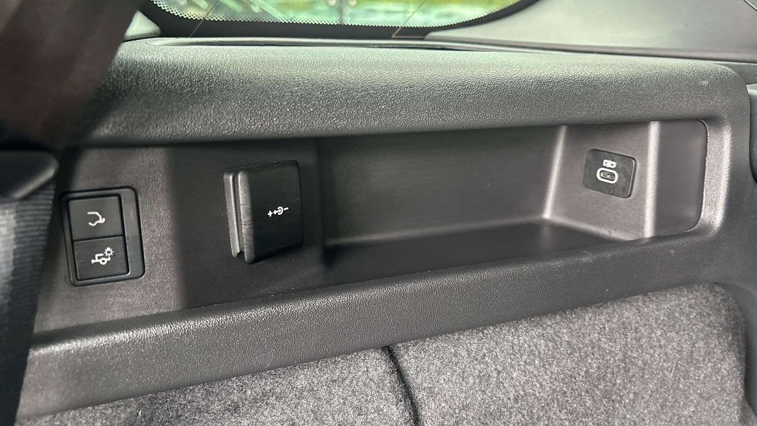 Used Land Rover Discovery Sport 2024 for sale - 76460463: Photo 27