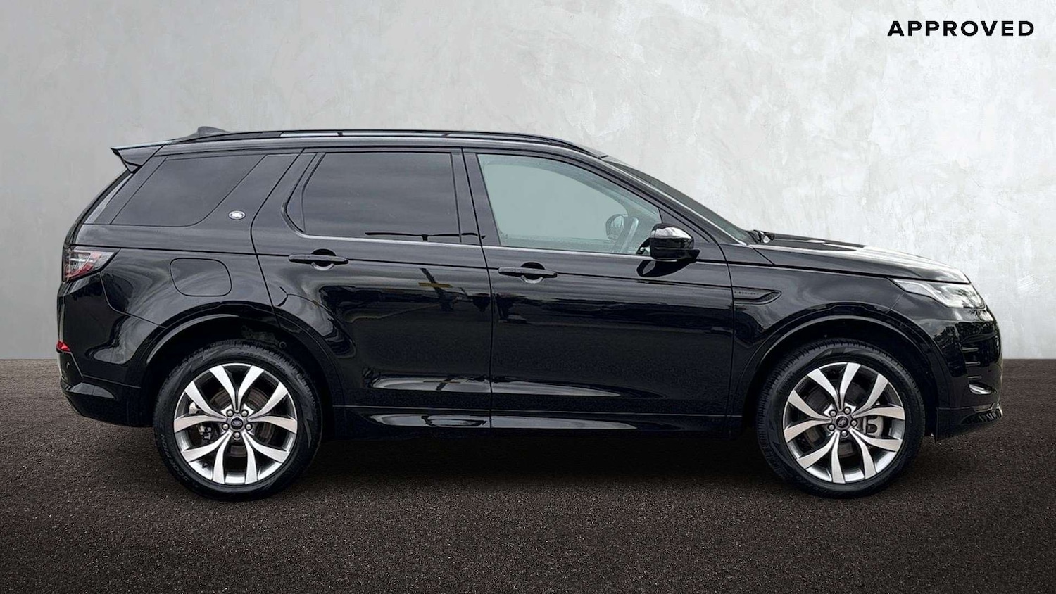 Used Land Rover Discovery Sport 2024 for sale - 76460463: Photo 5