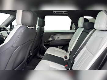 Used Land Rover Range Rover Sport 2024 for sale - 79473181: Photo