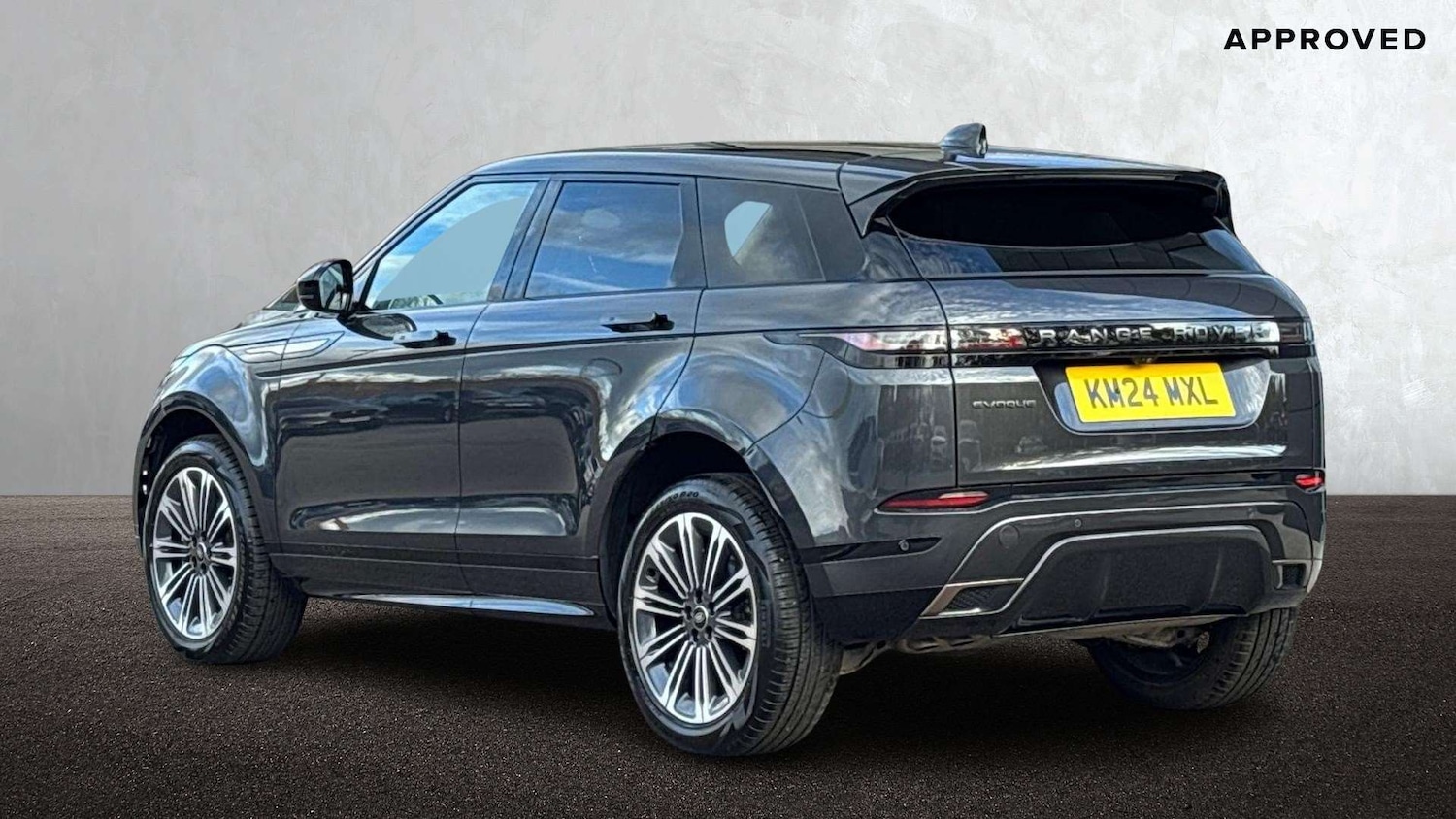Used Land Rover Range Rover Evoque 2024 for sale - 76460331: Photo 2