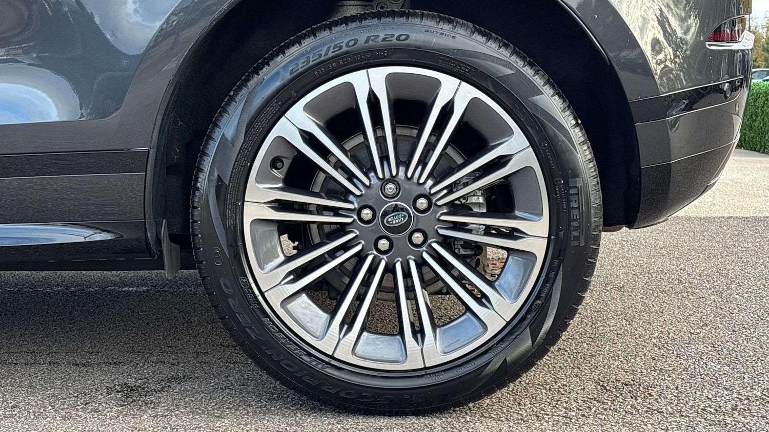 Used Land Rover Range Rover Evoque 2024 for sale - 76460331: Photo 33