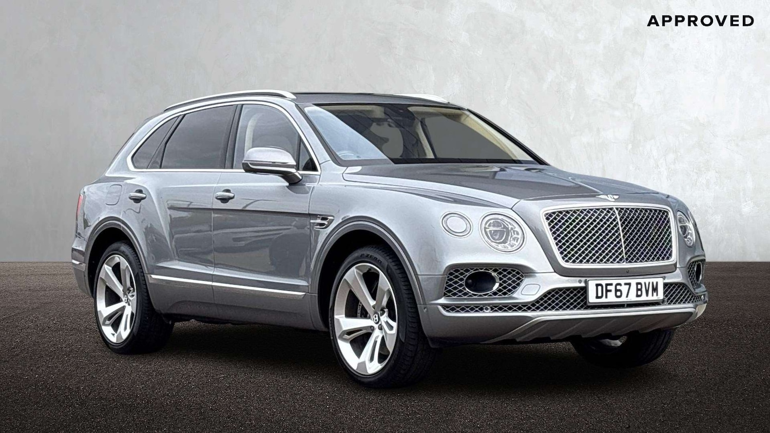 Used Bentley Bentayga 2018 for sale - 76460165: Photo 1