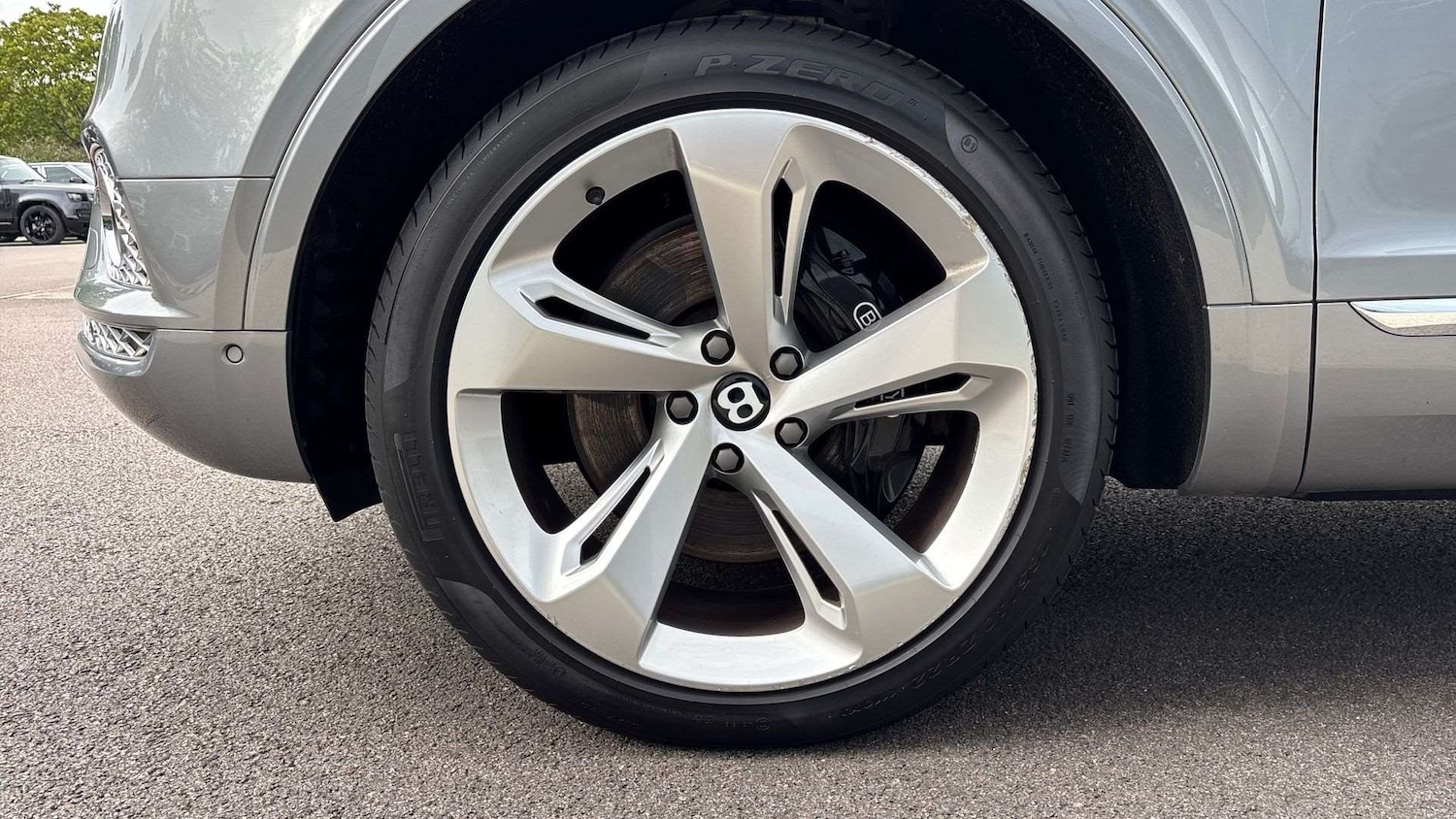 Used Bentley Bentayga 2018 for sale - 76460165: Photo 25