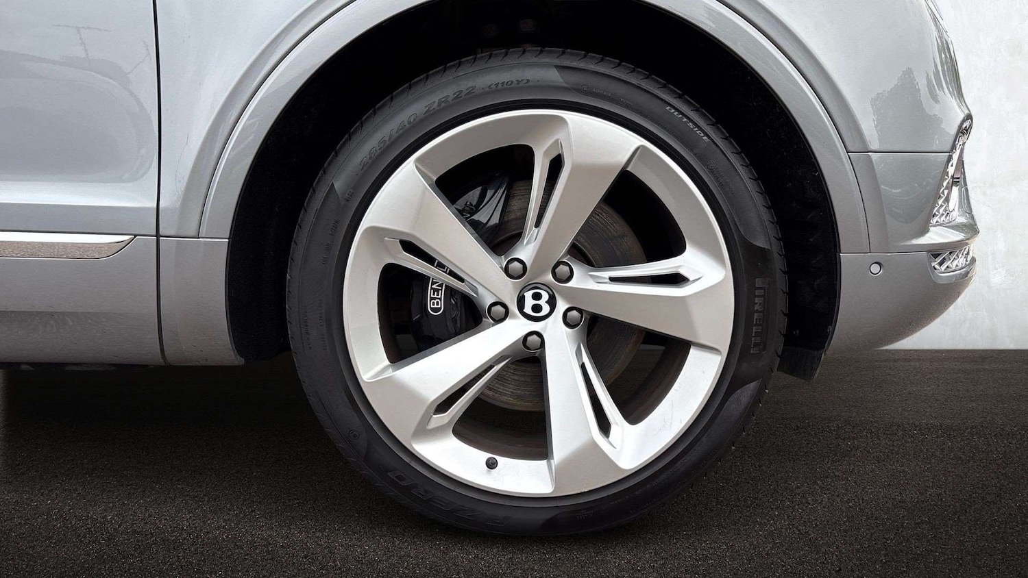 Used Bentley Bentayga 2018 for sale - 76460165: Photo 8