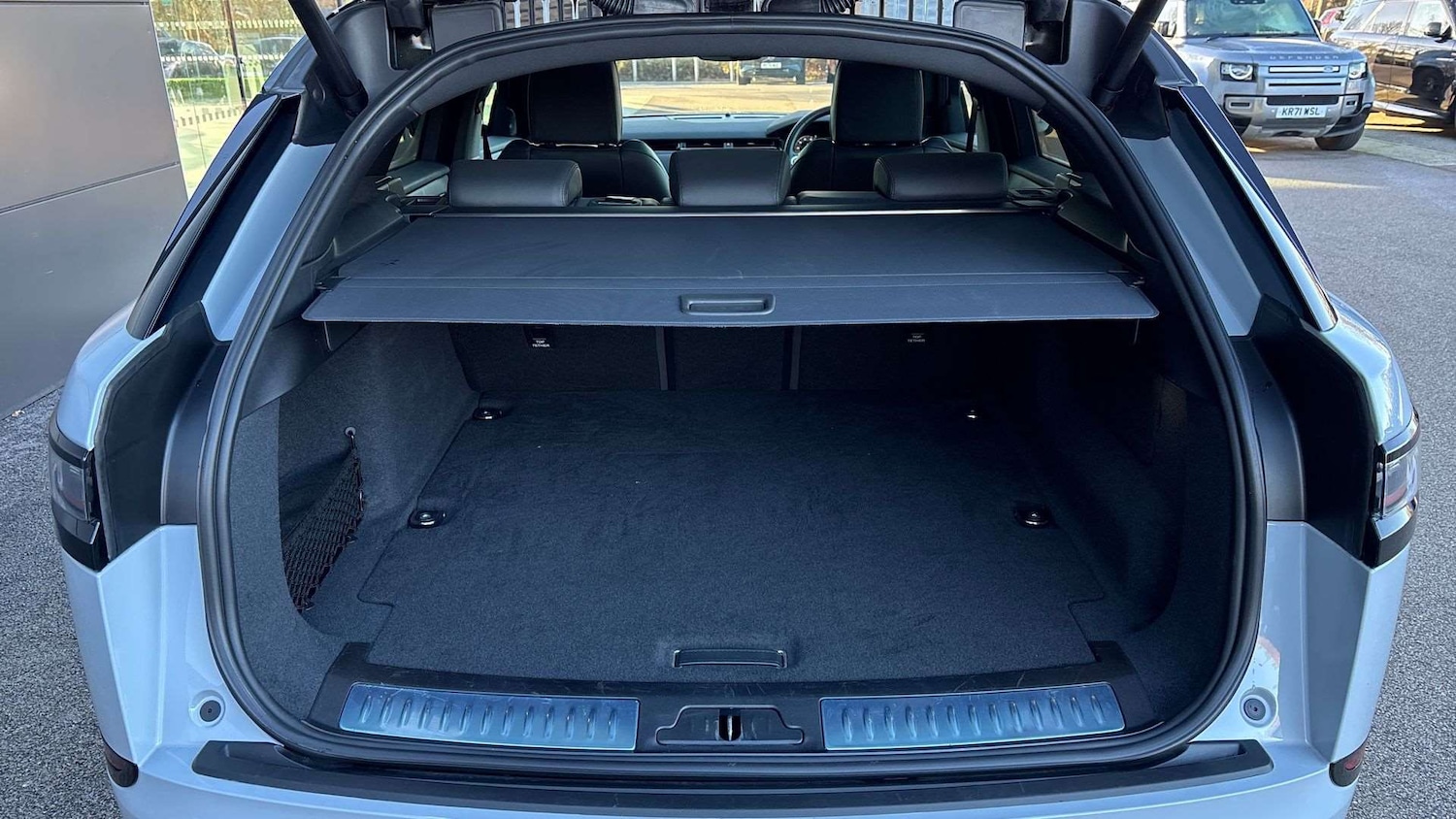 Used Land Rover Range Rover Velar 2025 for sale - 76460042: Photo 10