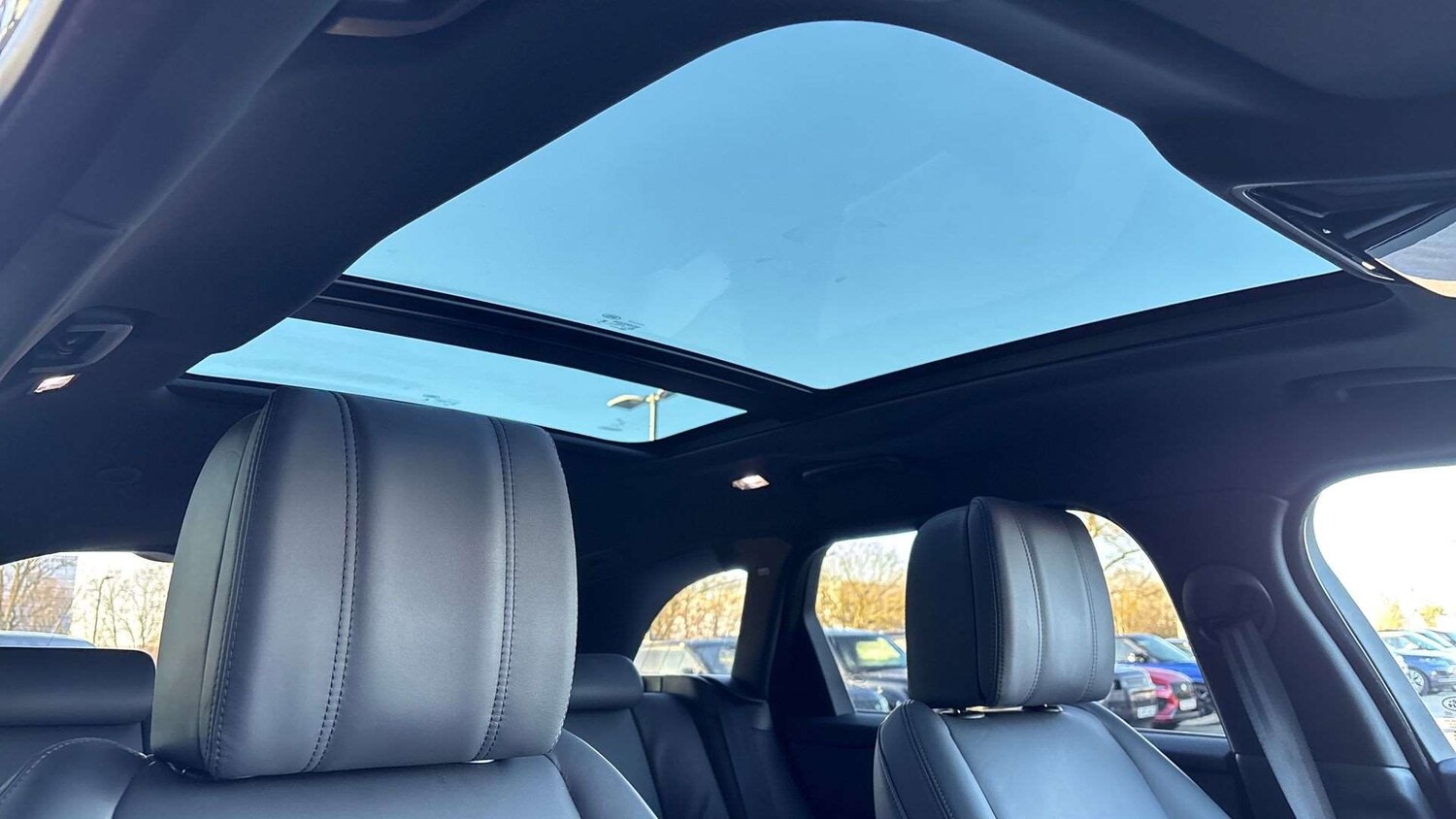 Used Land Rover Range Rover Velar 2025 for sale - 76460042: Photo 21