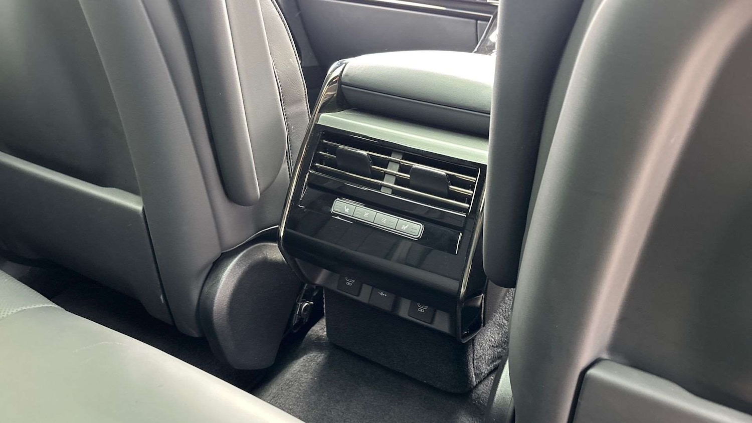 Used Land Rover Range Rover Sport 2023 for sale - 76459943: Photo 18