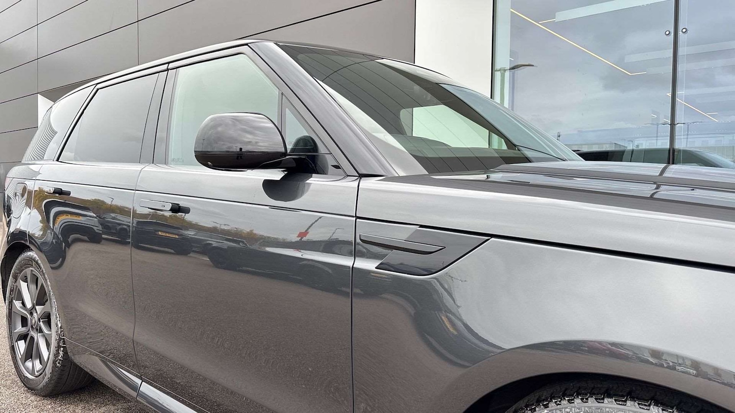 Used Land Rover Range Rover Sport 2023 for sale - 76459943: Photo 21