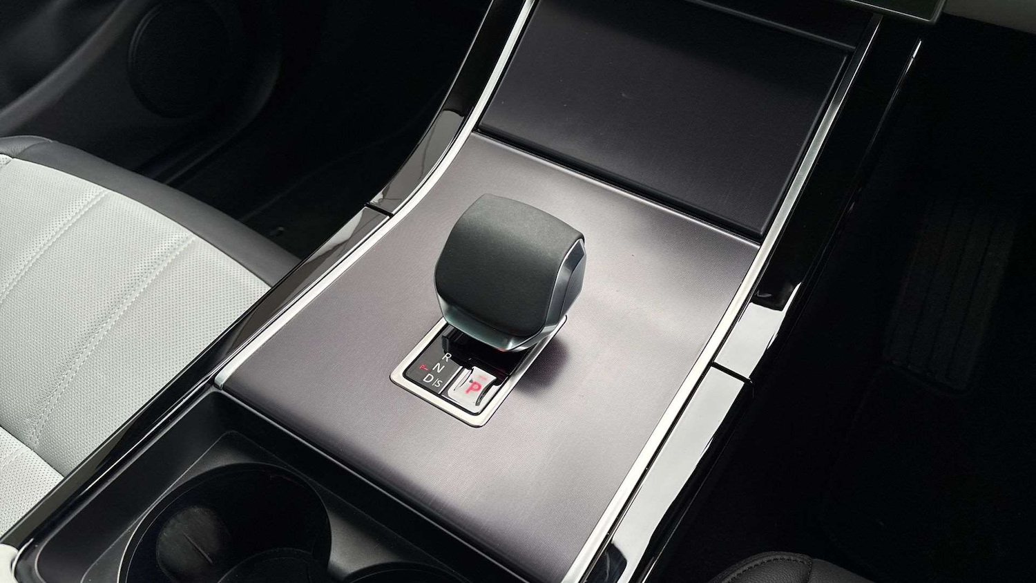 Used Land Rover Range Rover Evoque 2025 for sale - 77526981: Photo 13