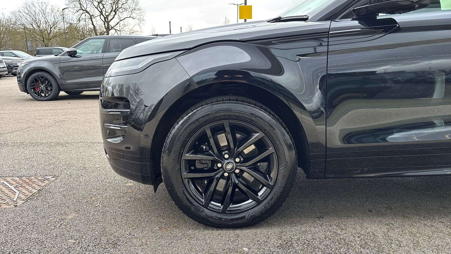 Used Land Rover Range Rover Evoque 2025 for sale - 77526981: Photo 32