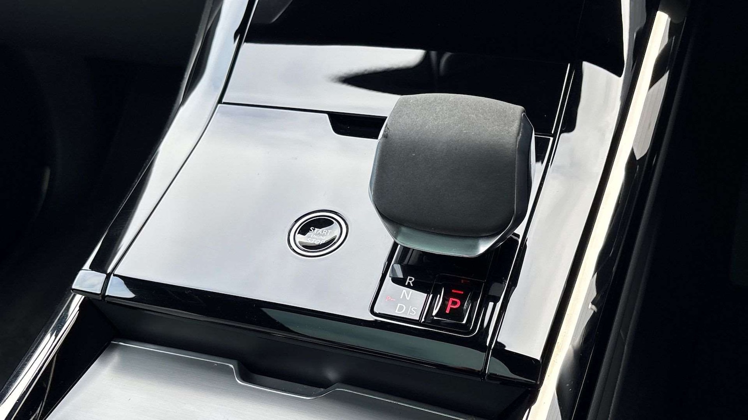 Used Land Rover Range Rover Sport 2024 for sale - 76459909: Photo 13