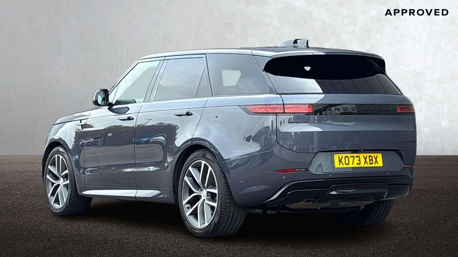 Used Land Rover Range Rover Sport 2024 for sale - 76459909: Photo 2