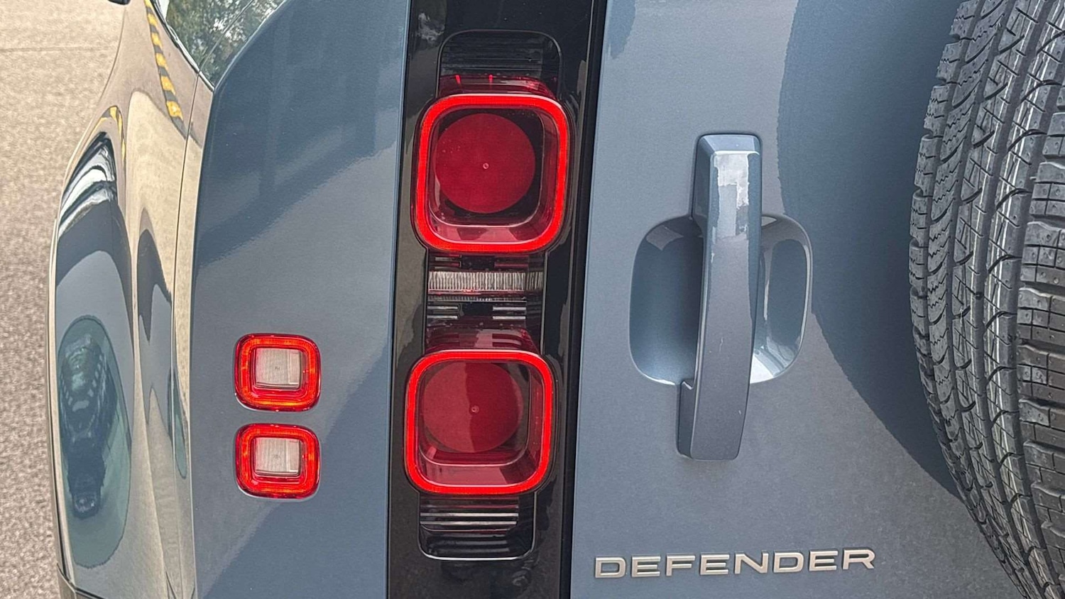 Used Land Rover Defender 2024 for sale - 76459869: Photo 26