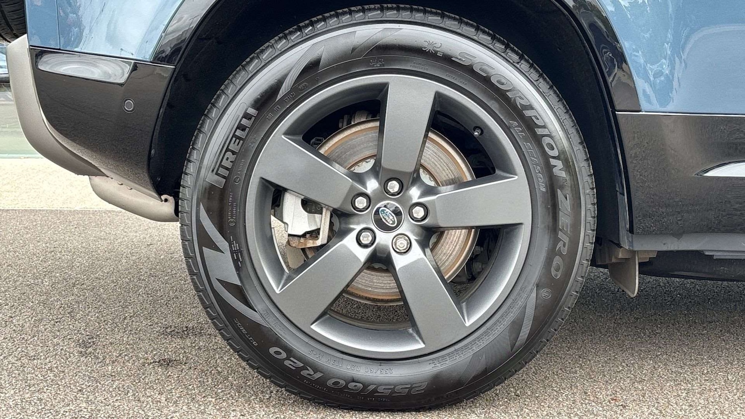 Used Land Rover Defender 2024 for sale - 76459869: Photo 30