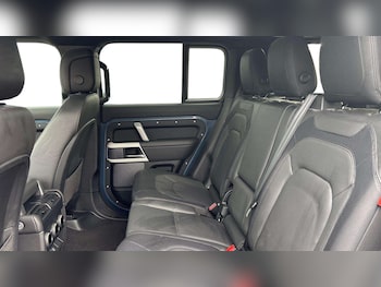 Used Land Rover Defender 2024 for sale - 76459869: Photo