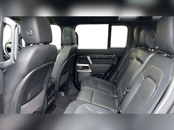 Used Land Rover Defender 2024 for sale - 78451323: Photo