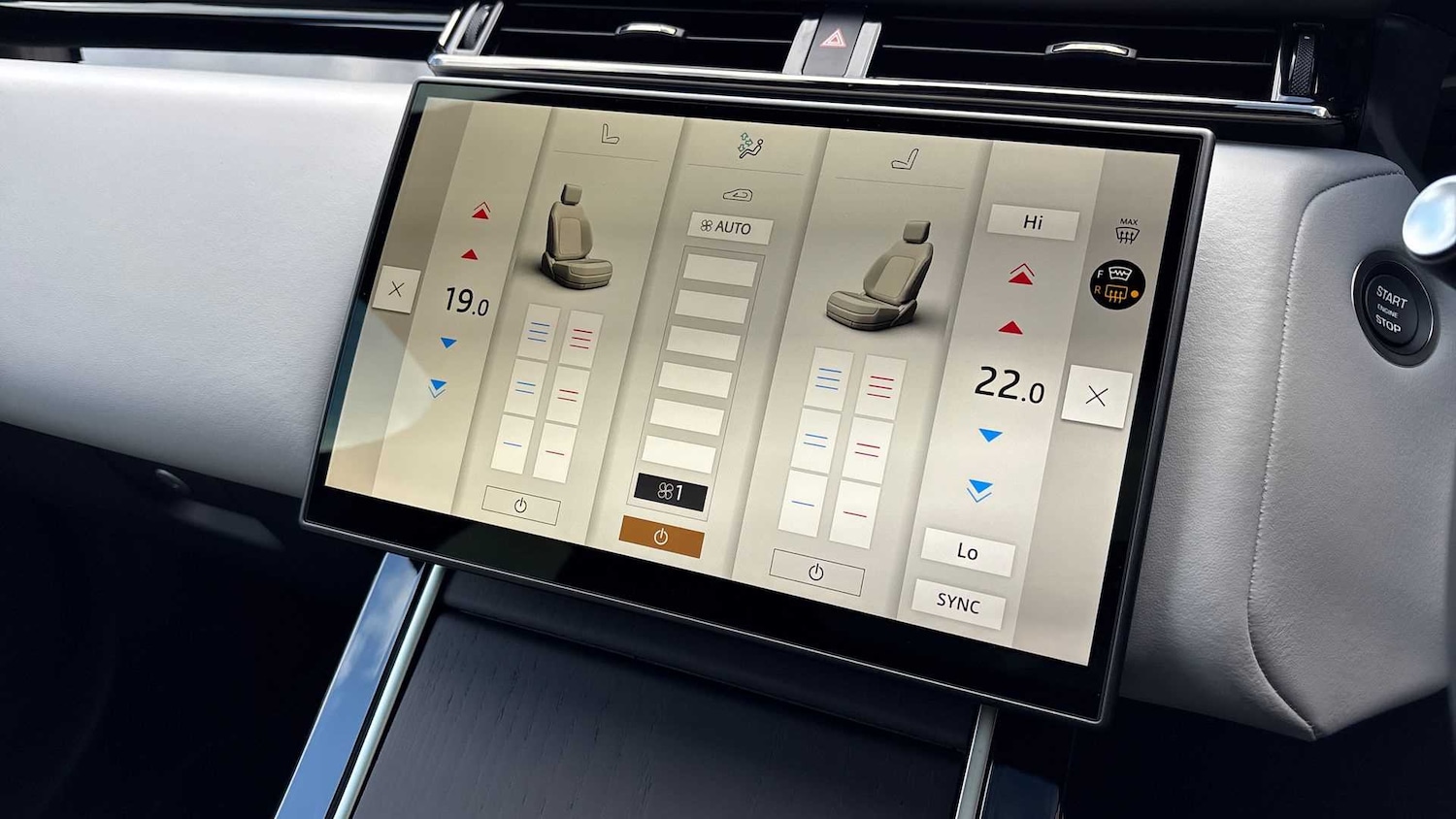 Used Land Rover Range Rover Velar 2025 for sale - 76460138: Photo 30