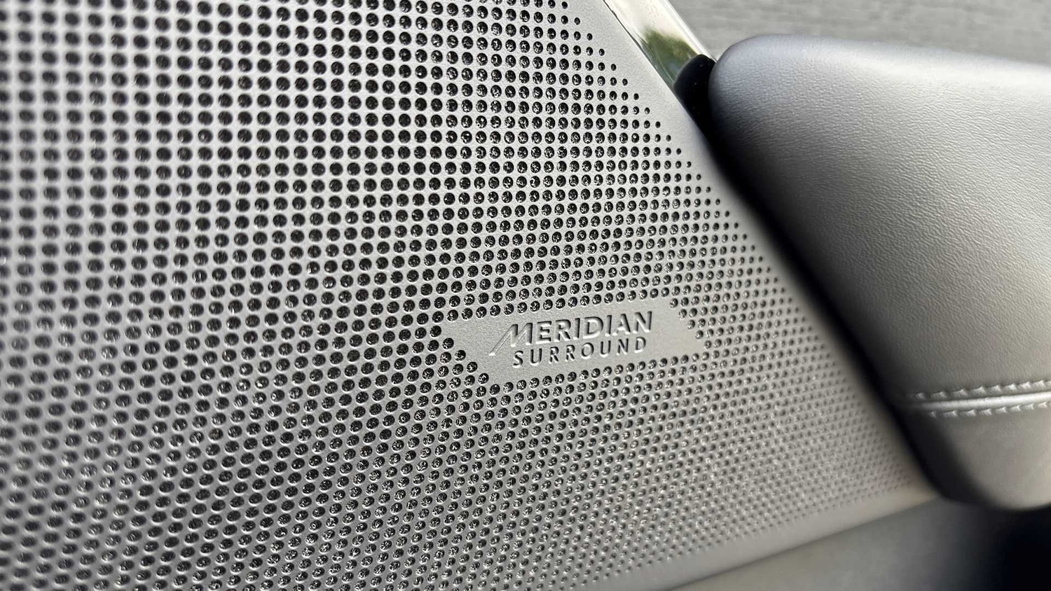 Used Land Rover Range Rover Velar 2025 for sale - 76460138: Photo 34