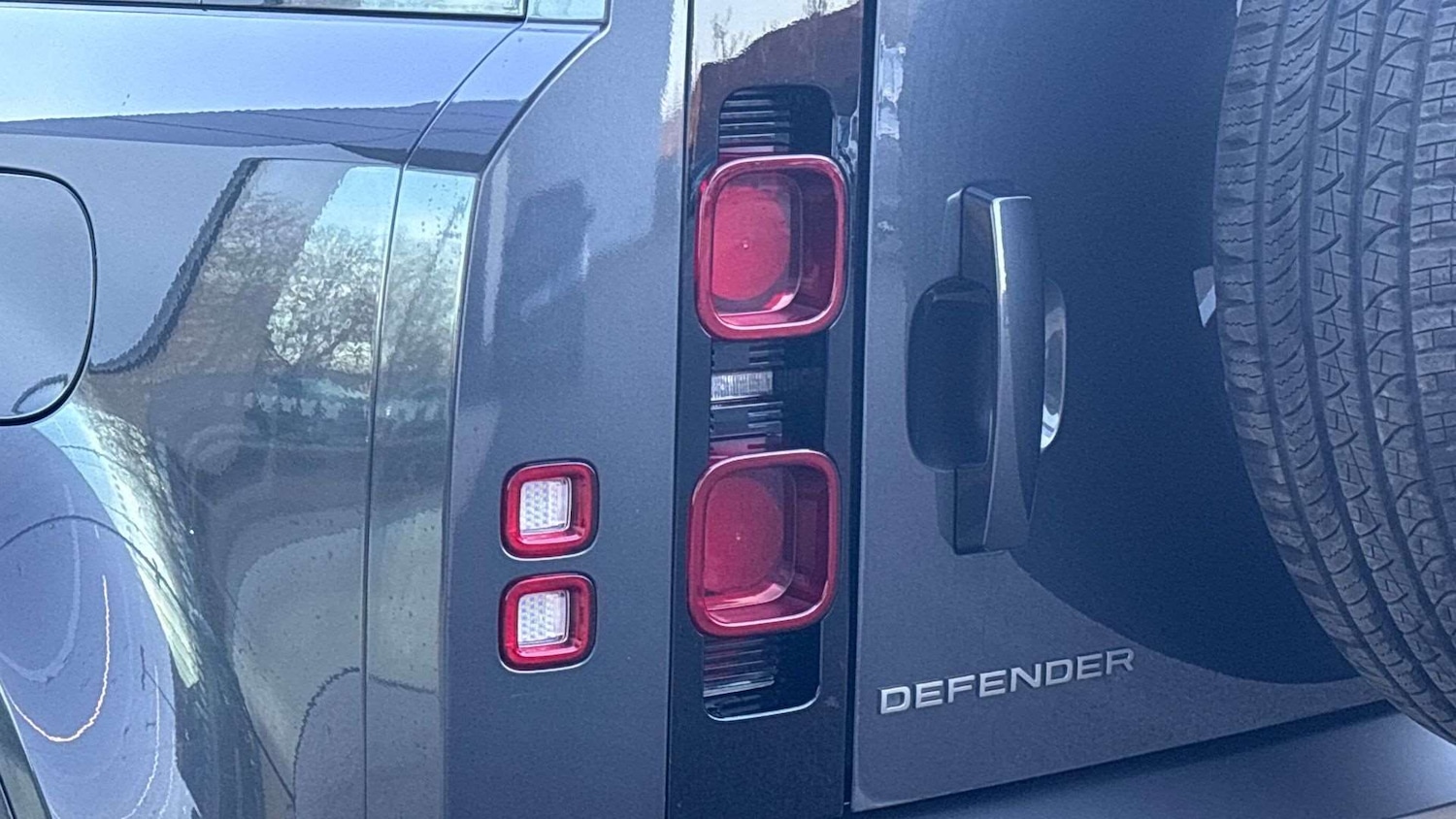 Used Land Rover Defender 2023 for sale - 76929093: Photo 19